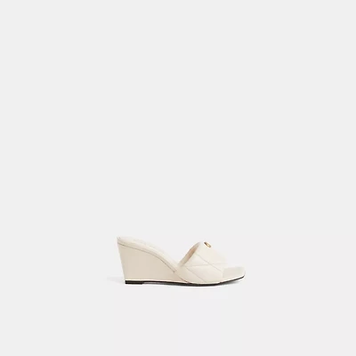 Restored Emma Wedge With Quilting