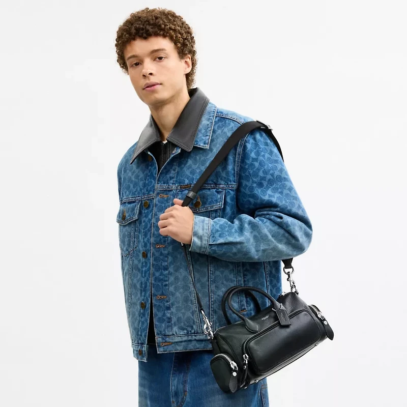 Compass Bag 25 With Pockets