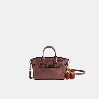 Reloved Coach Swagger 20