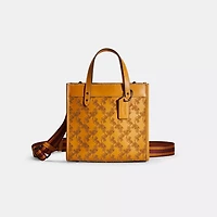 Restored Field Tote 22 With Horse And Carriage