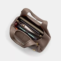 Lana Shoulder Bag 23