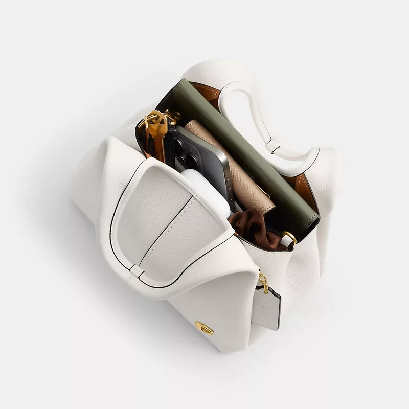 Lana Shoulder Bag 23