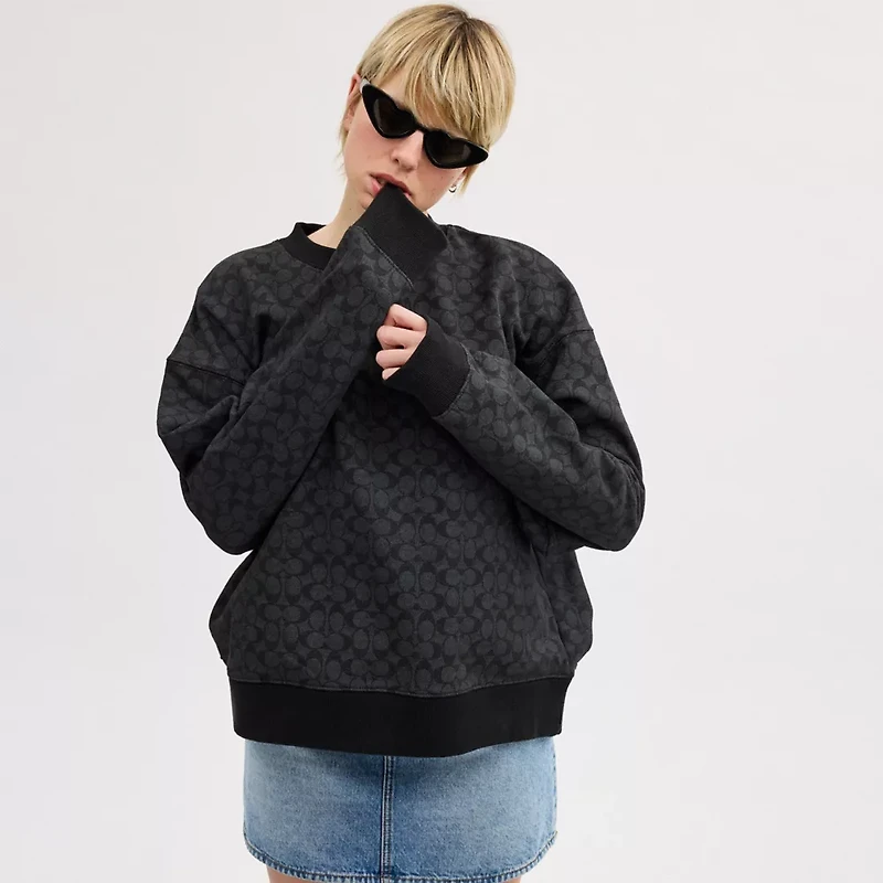 Essential Signature Crewneck