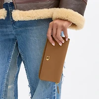 Essential Slim Accordion Zip Wallet
