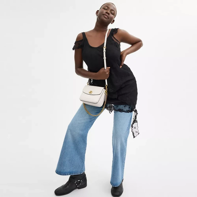 Cassie Crossbody Bag 19