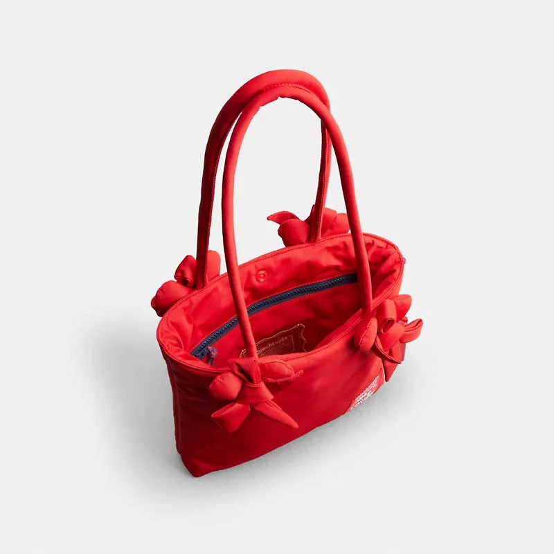 Coachtopia Loop Small Tote With Heart Appliqué