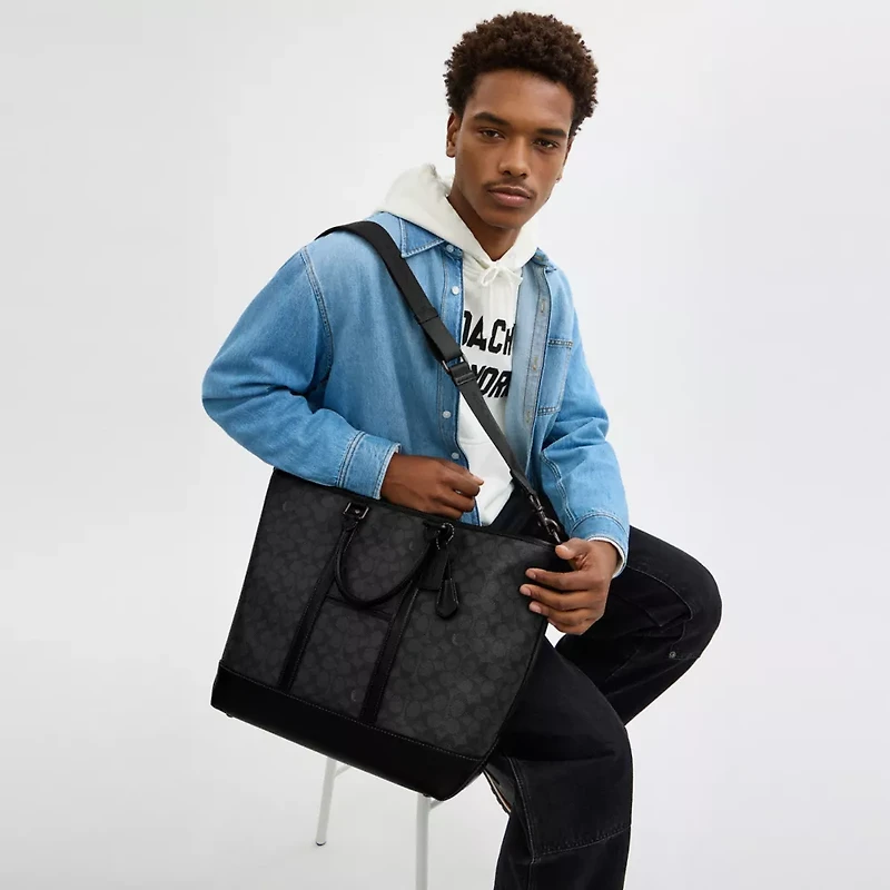 Metropolitan Carryall In Signature Canvas