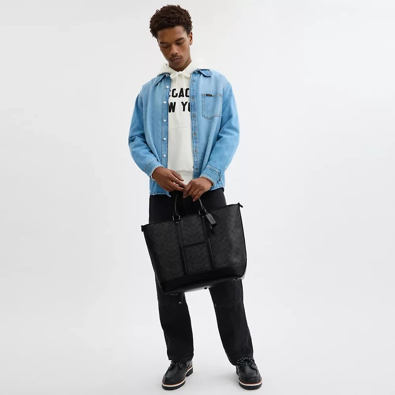 Metropolitan Carryall In Signature Canvas