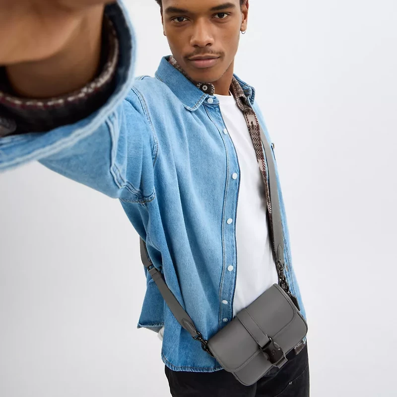 League Crossbody Bag 19