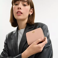 Essential Billfold Wallet Colorblock