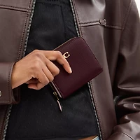 Essential Billfold Wallet In Colorblock