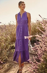 sleeveless tiered maxi dress