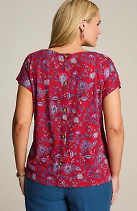 boat-neck buttoned-back tee