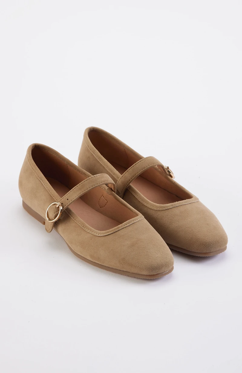 vivian square-toe flats