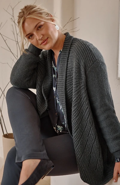 pure jill curved-hem cabled cardi