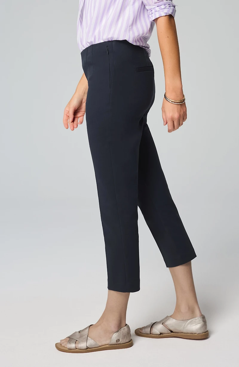 versatile cotton-stretch slim-leg capris