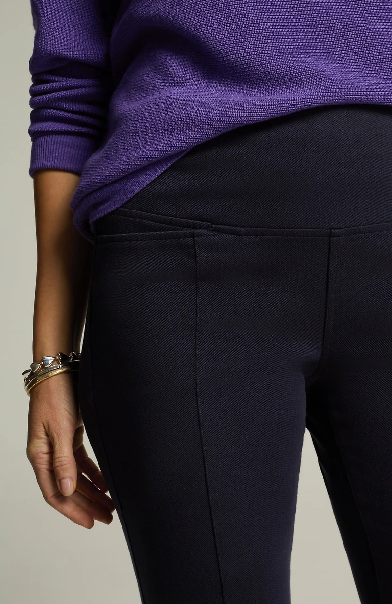 wearever smooth-fit boot-cut knit jeans