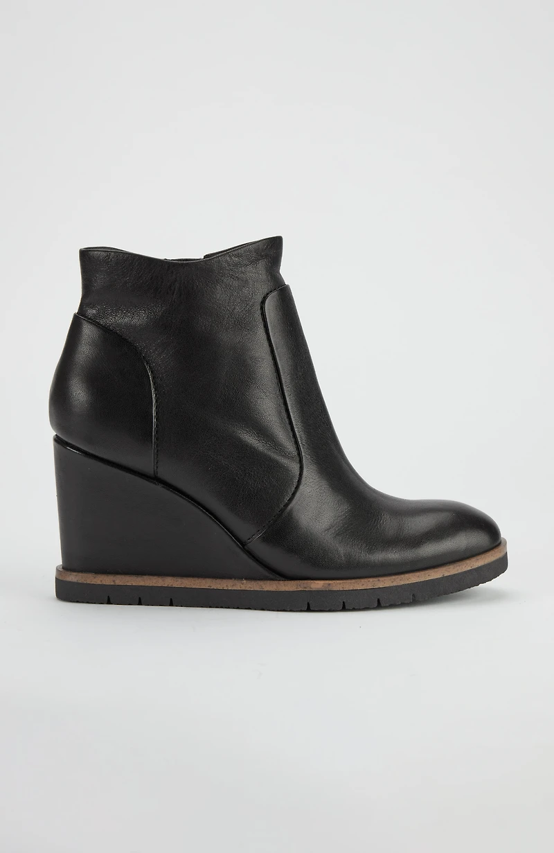 sofft® maguire booties