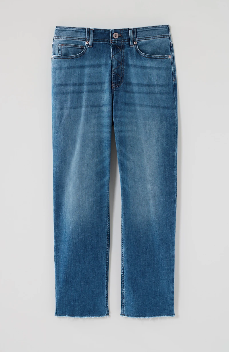 curvy-fit fringe-hem crops