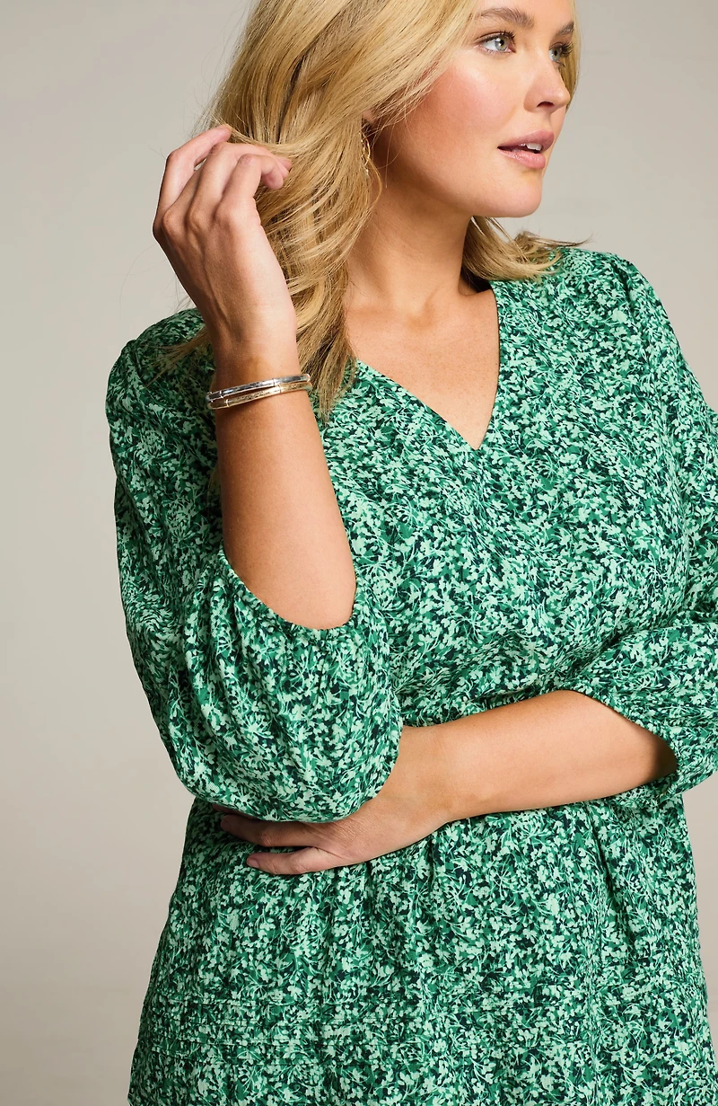 textured v-neck a-line dress