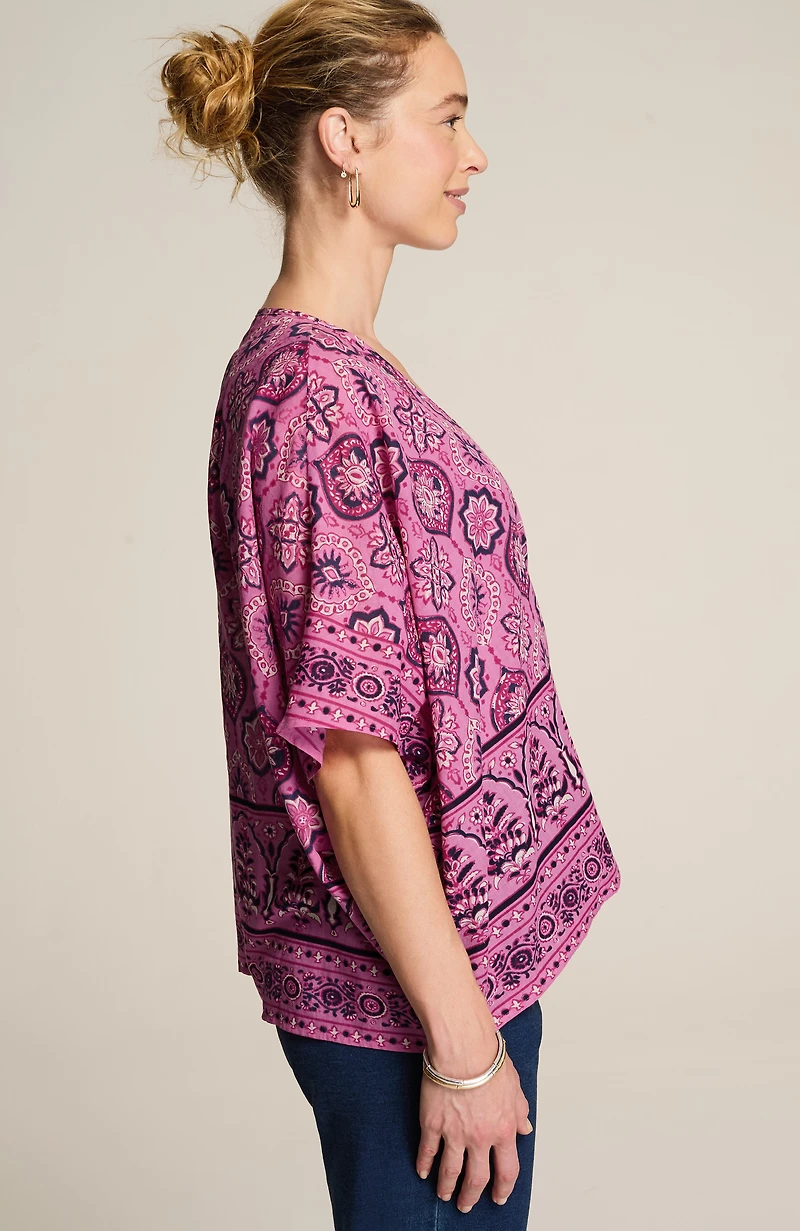 mixed-medallion v-neck poncho