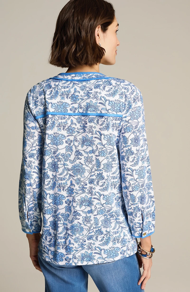 printed piped knit top