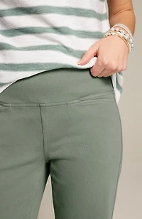 wearever smooth-fit knit jean city shorts