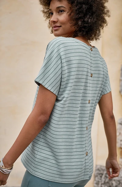 wearever textured button-back top