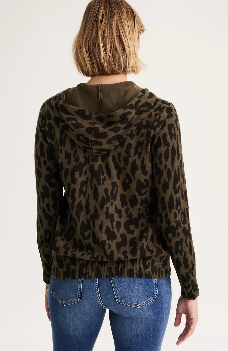 leopard-printed hoodie