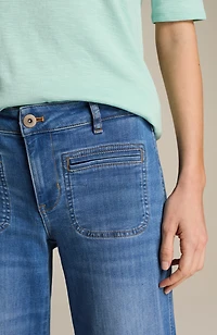 wide-leg cuffed jeans
