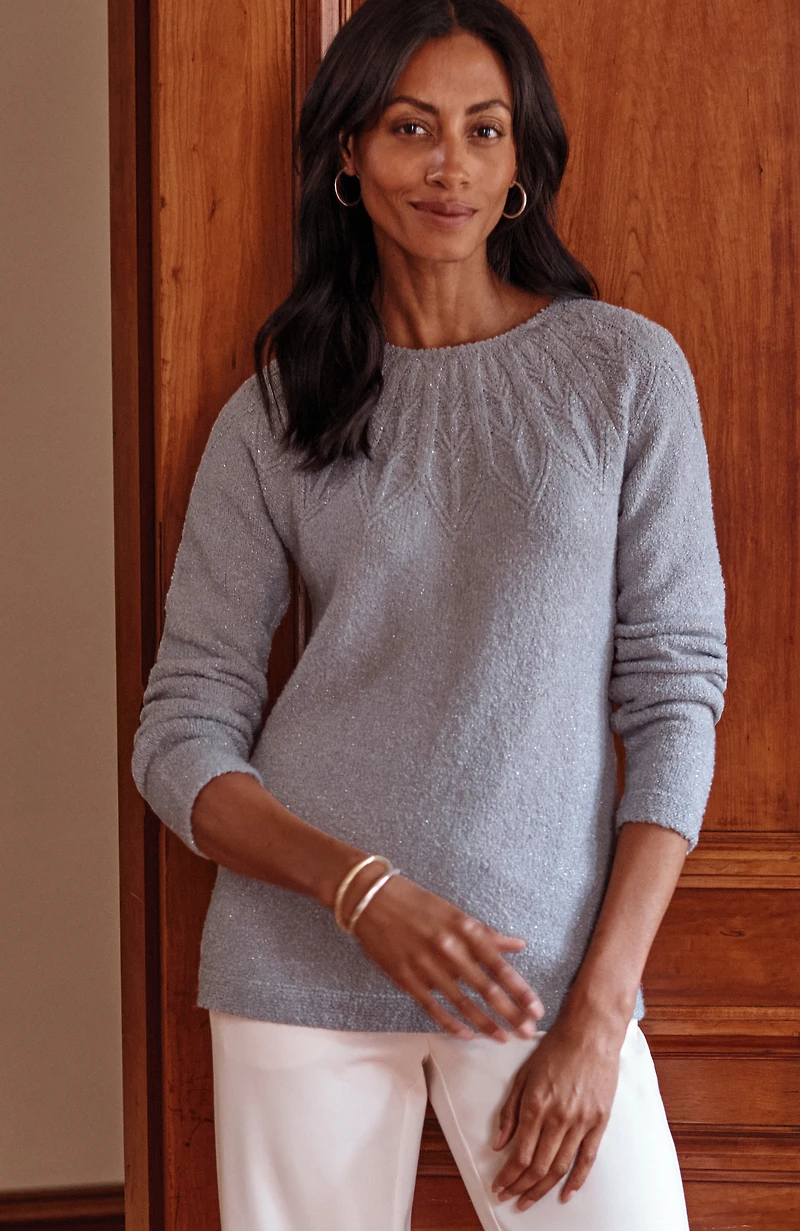 metallic-stitched pullover sweater