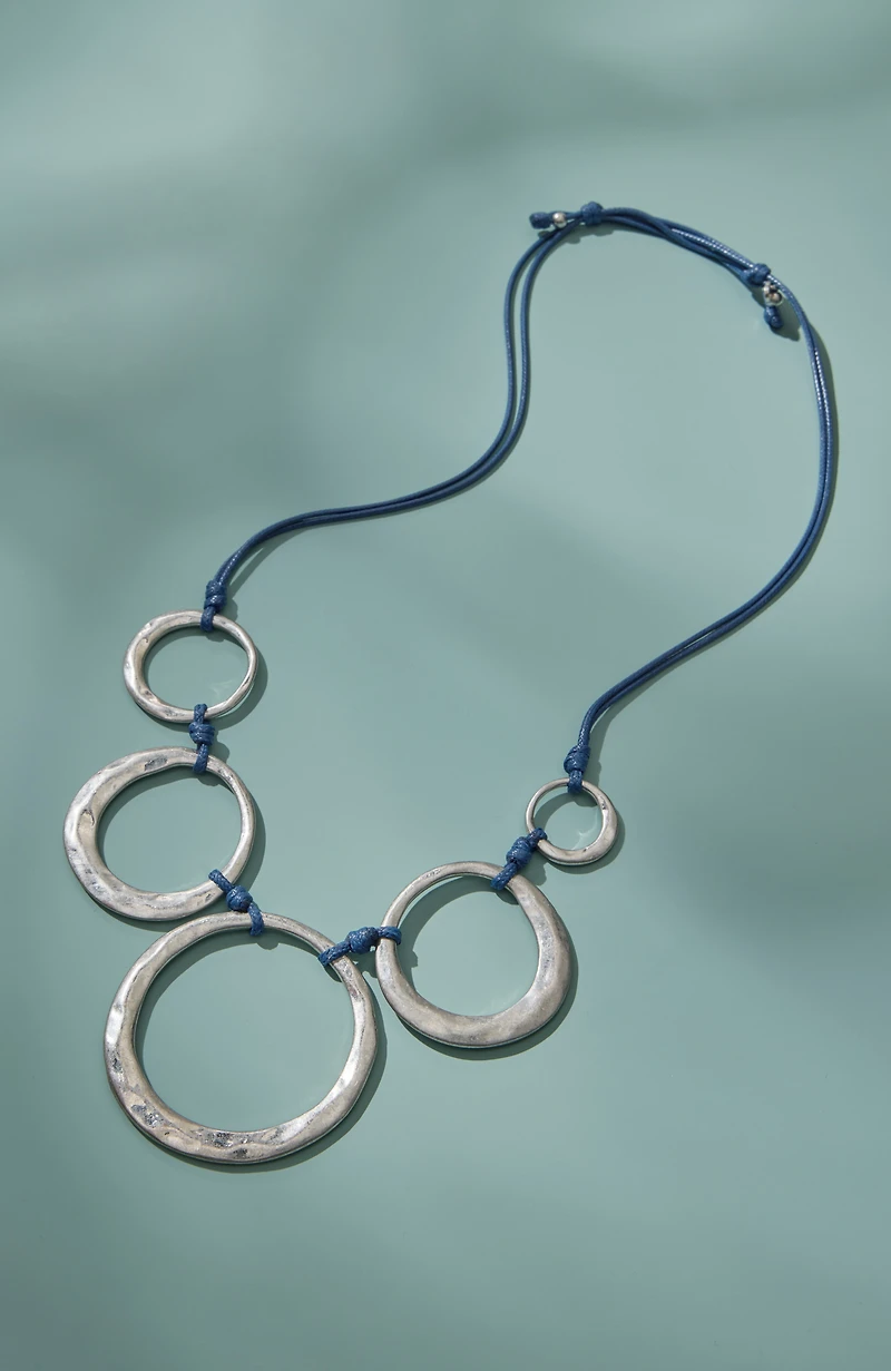 sculptural metal rings necklace
