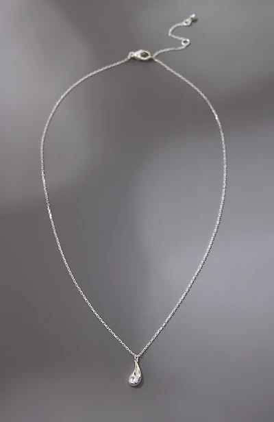 sterling silver teardrop necklace