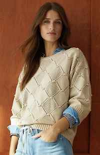 diamond-patterned textured sweater