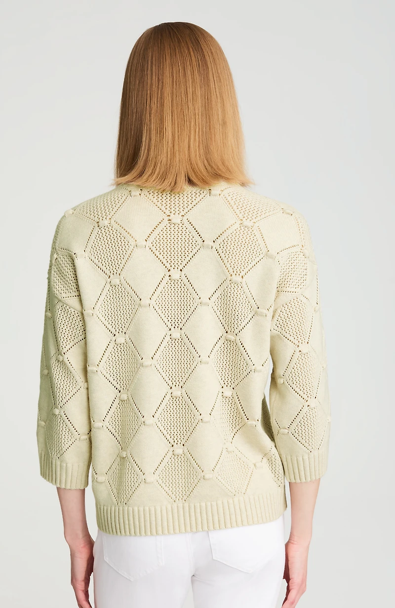 diamond-patterned textured sweater