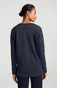 fit garment-dyed v-neck top