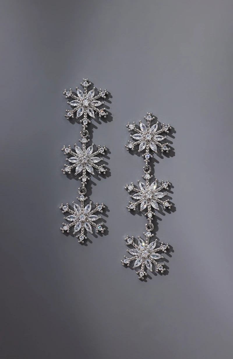 stacked-snowflakes earrings