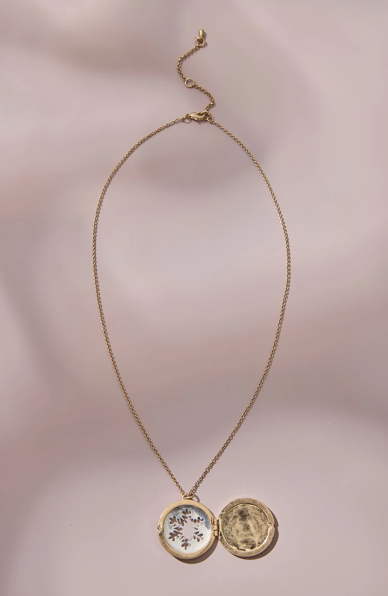 snowflake locket necklace