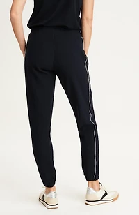 fit cozy contrast-trimmed joggers
