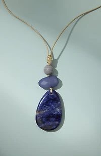 blue beaded pendant necklace