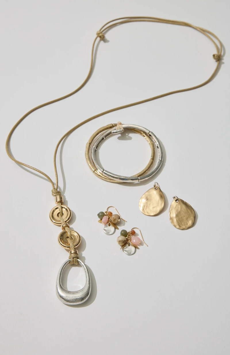 mixed-metal pendant necklace