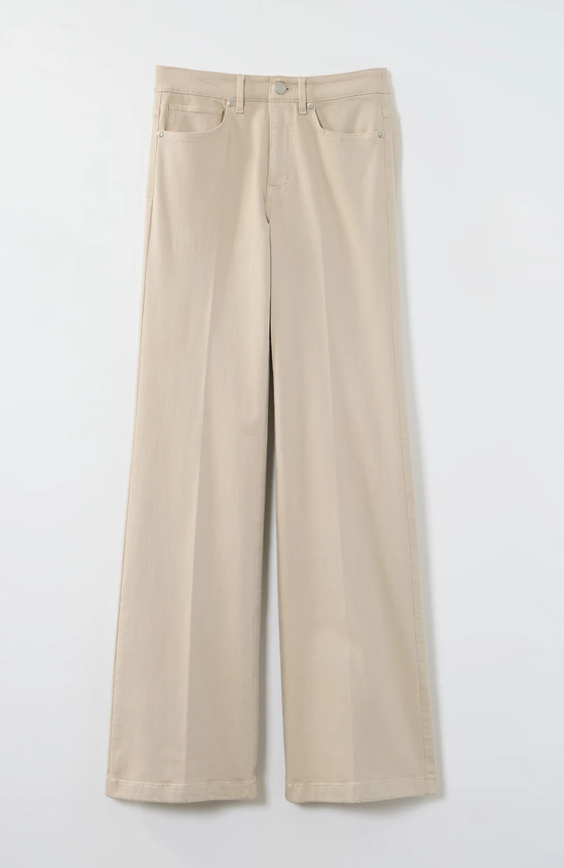Modern Fit Flare Jean