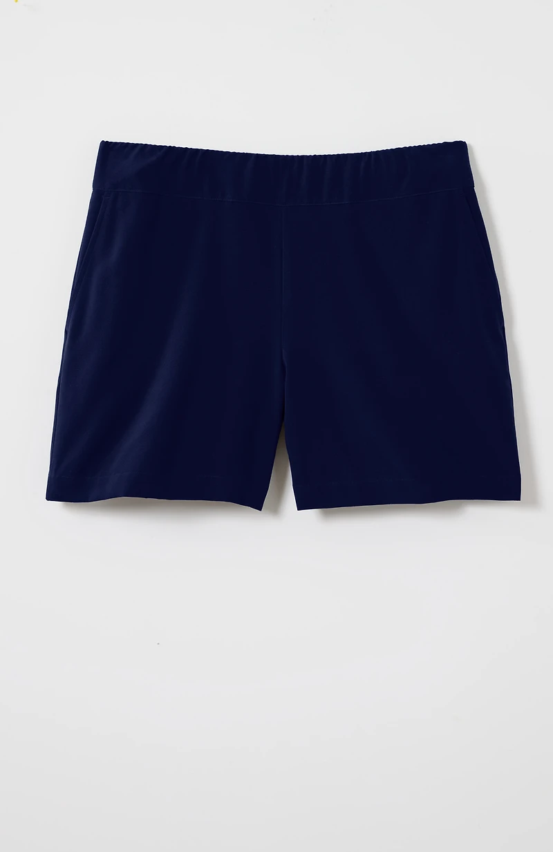 fit on-the-go shorts