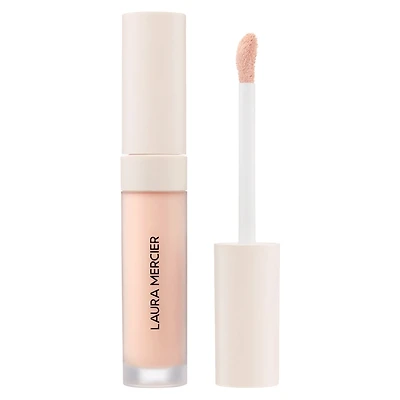 Real Flawless Weightless Perfecting Concealer