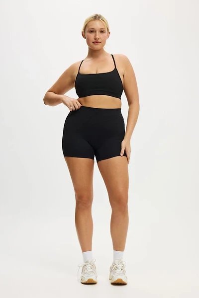 Ultra Soft Invisible Scrunch Shortie Short