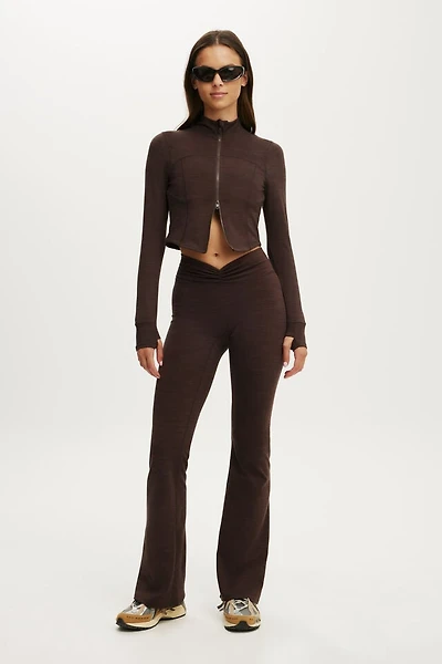 Ultra Soft Scrunch Front Flare