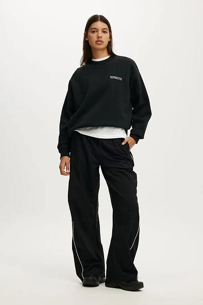 Plush Graphic Crew Sweatshirt