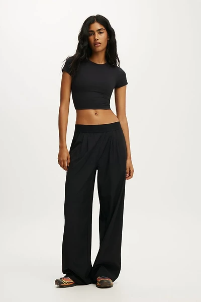 Studio Woven Elastic Pant