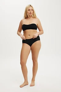 The Invisible Boyleg Brief