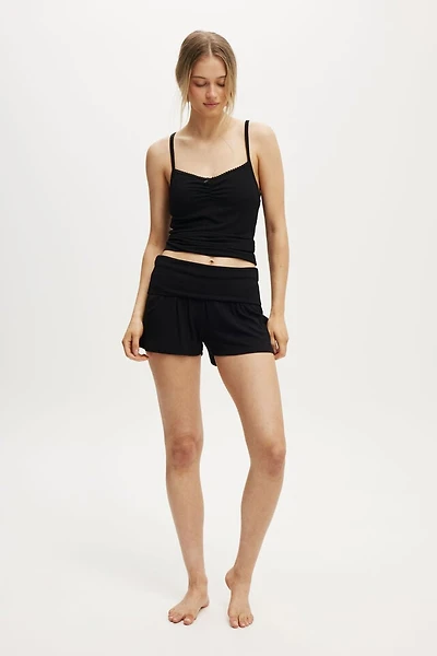 Airy Soft Roll Waist Short